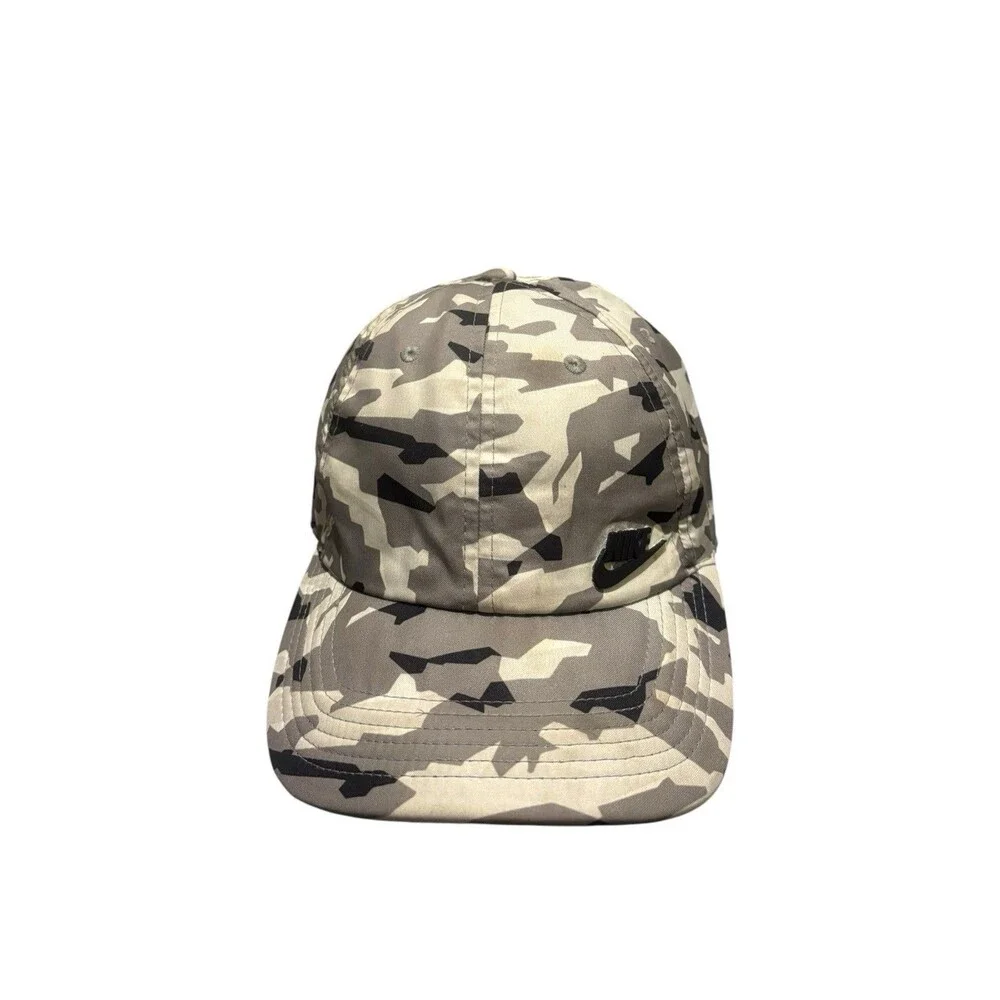 Nike Heritage86 OS Camouflage Adjustable Dad Hat